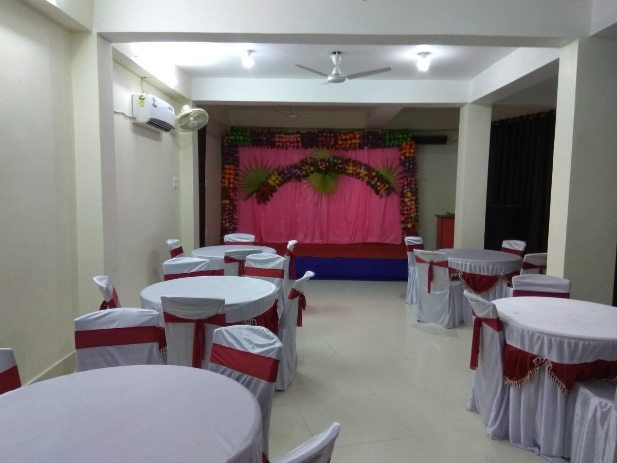 Hotel R K Palace Supaul 外观 照片